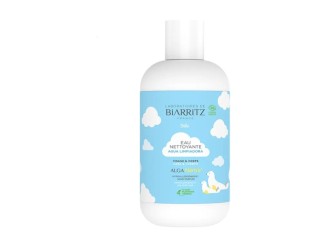 Agua limpiadora bebé