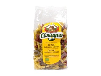 Espirales de trigo tricolor con quinoa, remolacha y albahaca