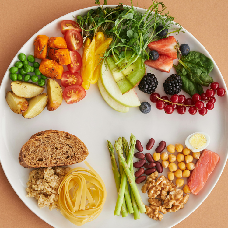 8 Mitos sobre nutrición: lo que los expertos realmente piensan